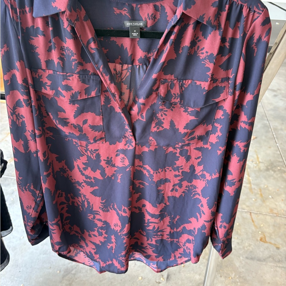 Ann Taylor Red and Navy Floral Blouse